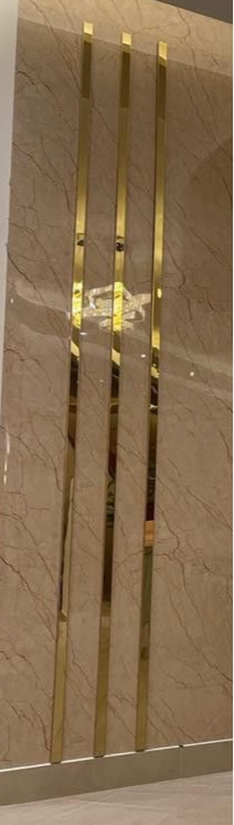 Plinten goud
