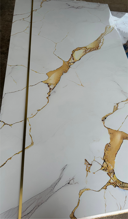 Plinten goud
