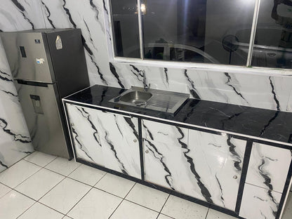 Panel  white - black lines